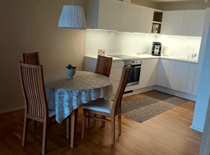 아파트 Aida 7 Guest 페르누